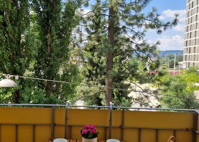 Cosy With A Magnificent View Апартаменты Грац