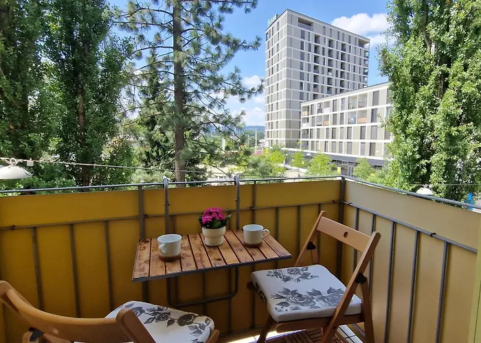 Cosy With A Magnificent View Грац